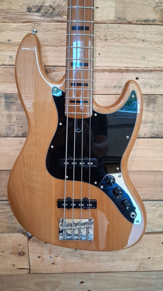 Preview: Sire Marcus Miller V5 4-String, 2nd Hand